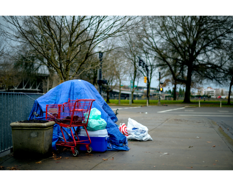 STEIGENDE WOHNUNGS- UND OBDACHLOSIGKEIT